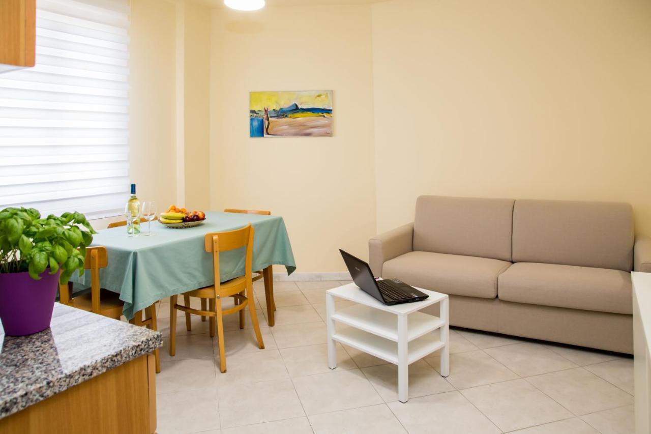 Mariarita Apartment Alghero Bagian luar foto