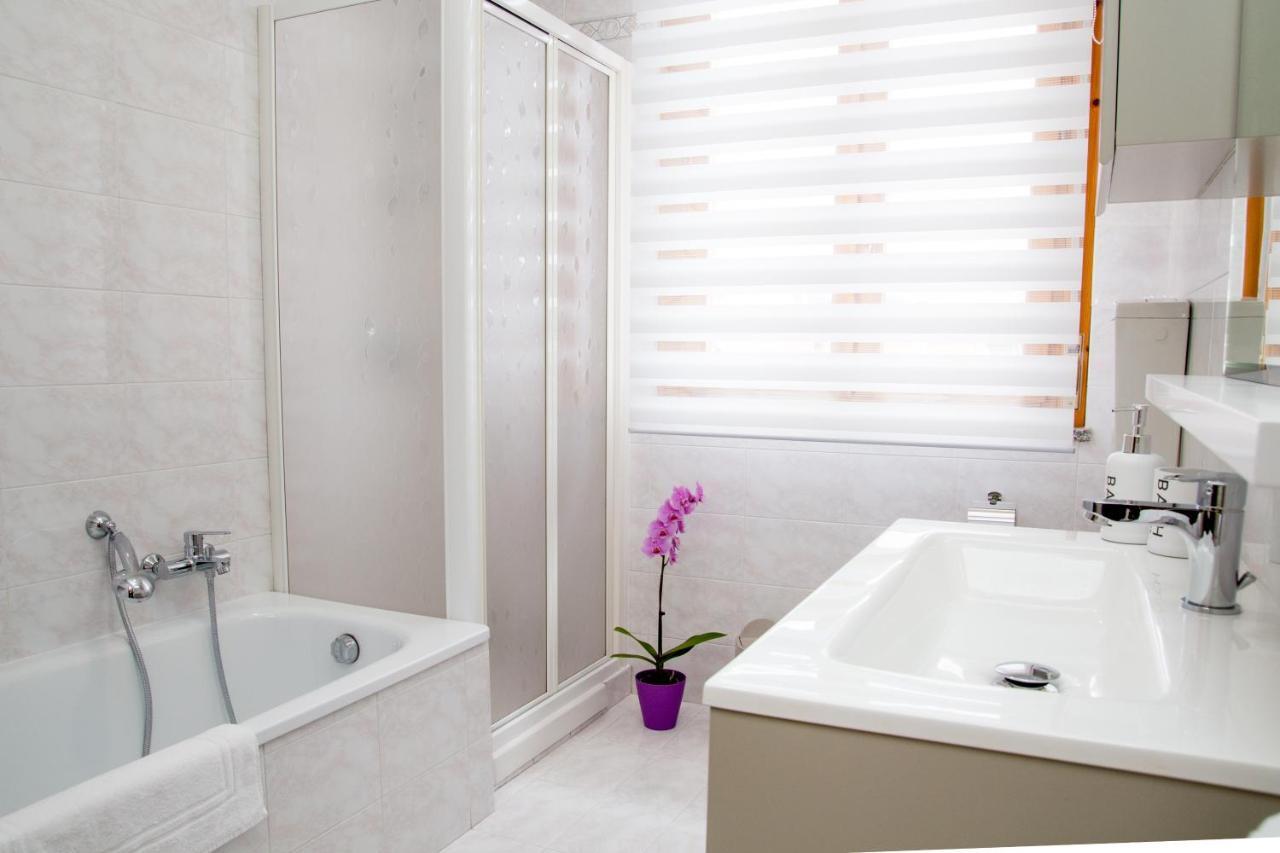Mariarita Apartment Alghero Bagian luar foto