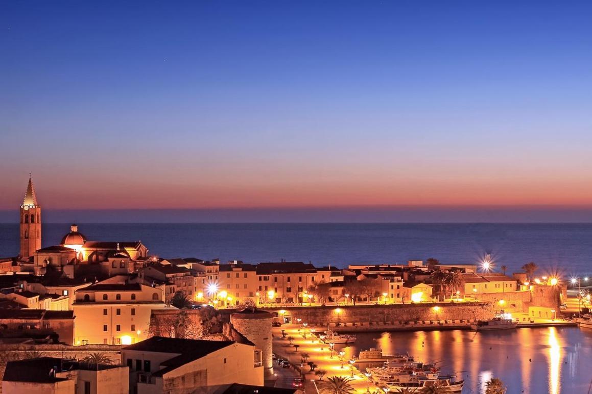 Mariarita Apartment Alghero Bagian luar foto