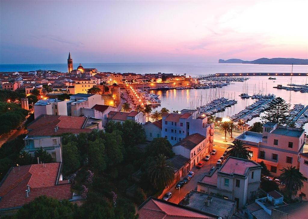 Mariarita Apartment Alghero Bagian luar foto